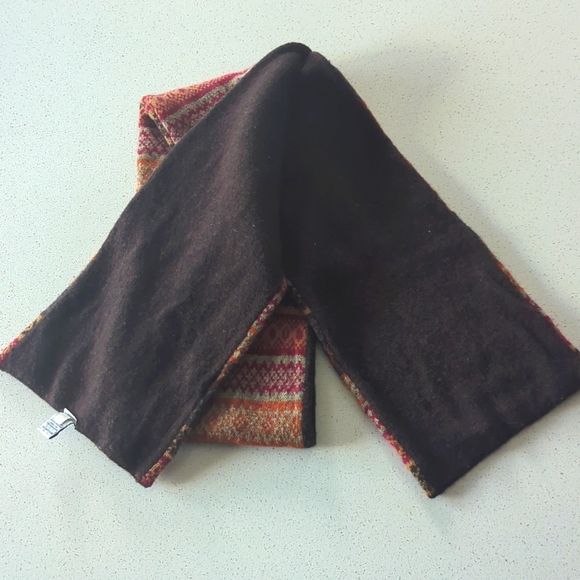 3/$15 MENS Gap Factory Scarf - Picture 2 of 6
